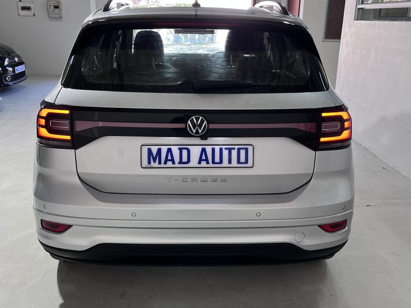 2021 Volkswagen T-Cross 1.0 TSI 70kW Comfortline R-Line Manual