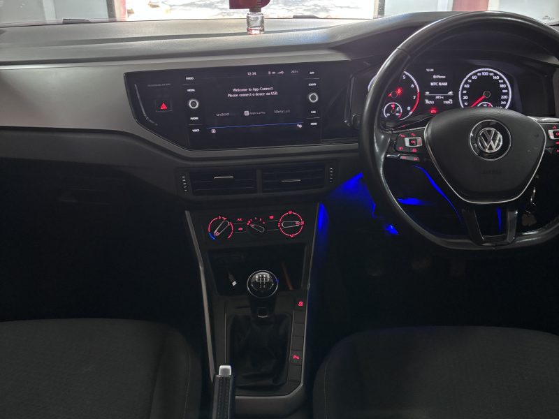 2018 Volkswagen Polo 1.0 TSI Comfortline (R-line Package)