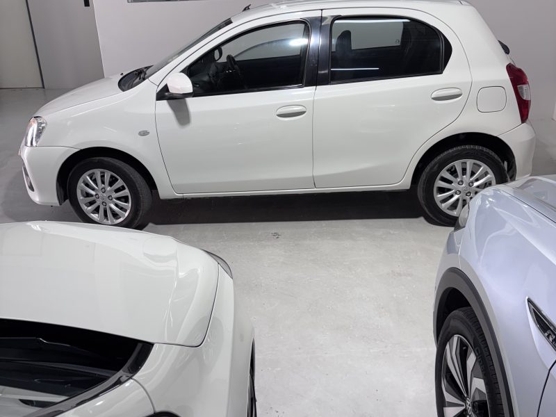 2018 Toyota Etios 1.5 XS 5-dr