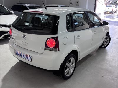 2015 Volkswagen Polo Vivo GP 1.6 Comfortline 5-dr